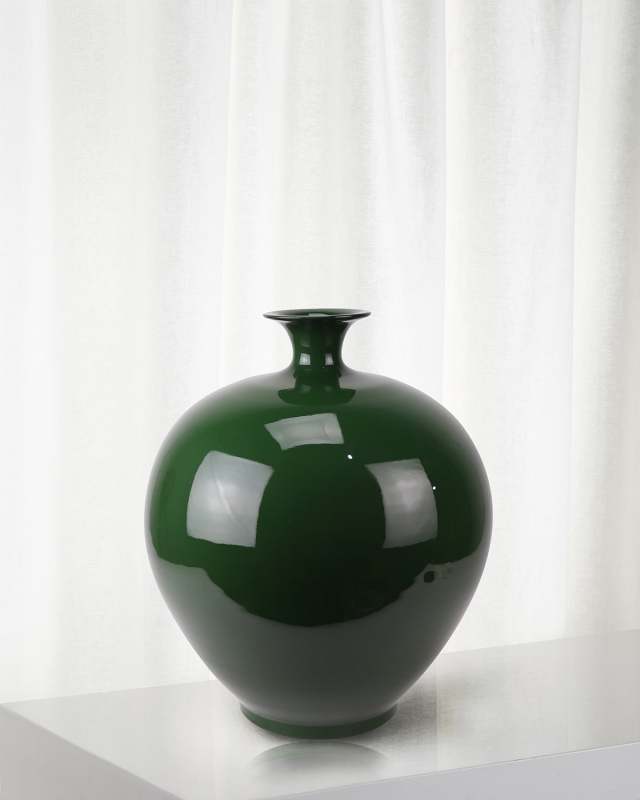 Pomegranate-Shape Porcelain Vase, 17"